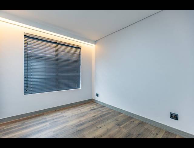 3 BEDROOM CLUSTER FOR SALE IN LYNNWOOD